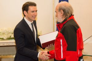 Handschlag Barbisch Kurz 300x200